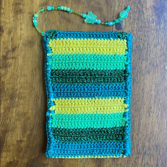 Hand Cochet Pouch - Picture 2 of 4